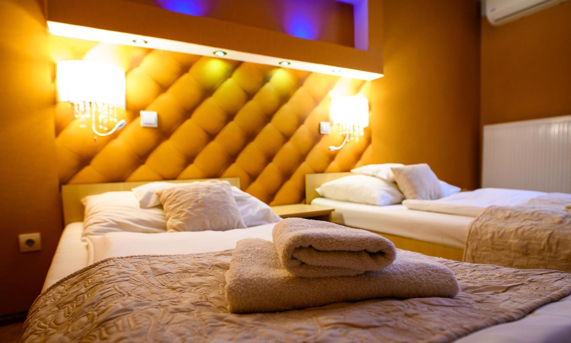 Palermo Panzio Otel Nyíregyháza Dış mekan fotoğraf