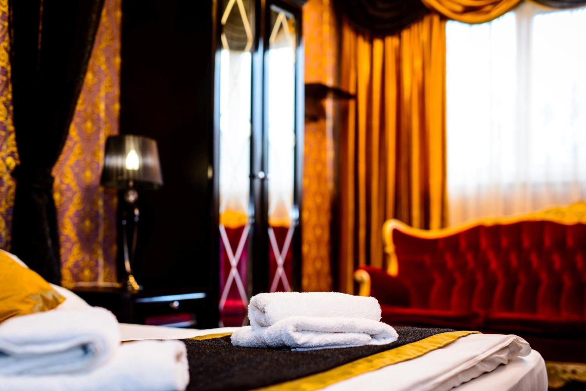Palermo Panzio Otel Nyíregyháza Dış mekan fotoğraf