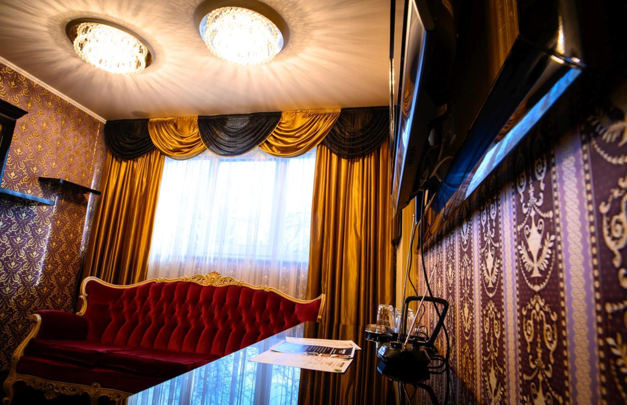 Palermo Panzio Otel Nyíregyháza Dış mekan fotoğraf