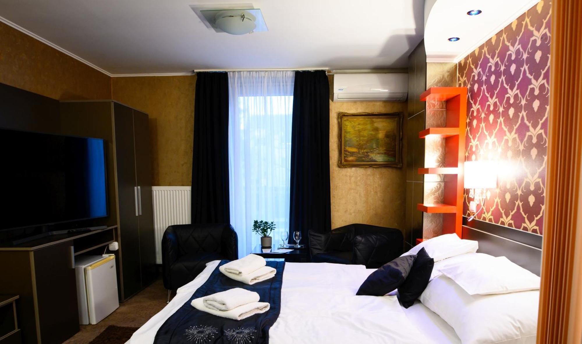 Palermo Panzio Otel Nyíregyháza Dış mekan fotoğraf