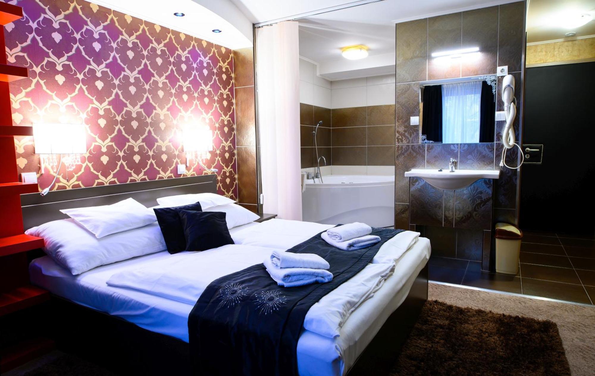 Palermo Panzio Otel Nyíregyháza Dış mekan fotoğraf
